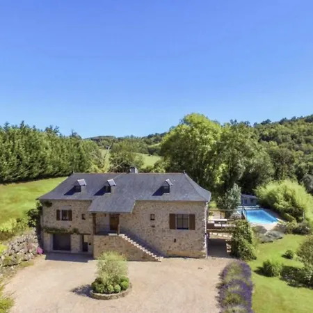 Serena Villa *